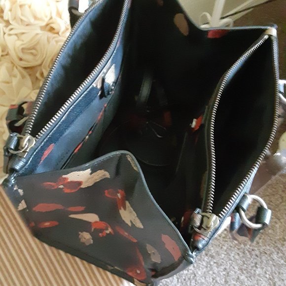 FLOWERED COACH HANDBAG